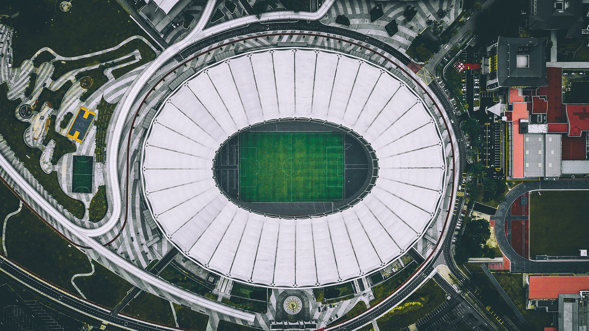 2026世界杯决赛惊现东南亚德比！泰国7-0狂扫越南，39岁莫德里奇上演不老神话